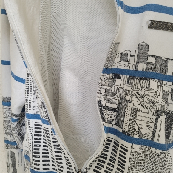 Graphic Zip Front Sweatshirt - Picture 4 of 7